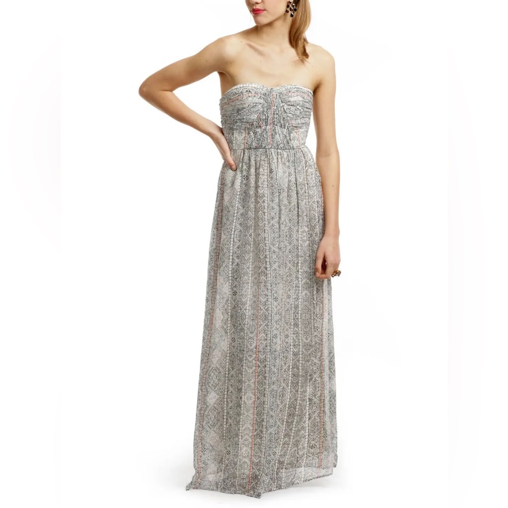 Twelfth Street by Cynthia Vincent 100% Silk Gown - size 2